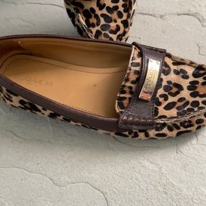 Comfortable coach shoes